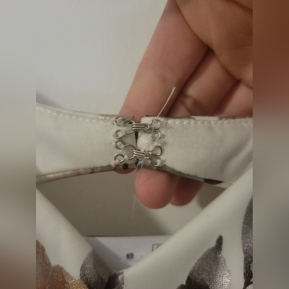 Short open back social dress size 11 juniors - Picture 3 of 8